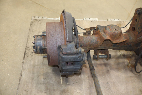 1993 - 1998 Toyota Land Cruiser Rear Axle Assembly 4211060961 OEM 4.10 Ratio