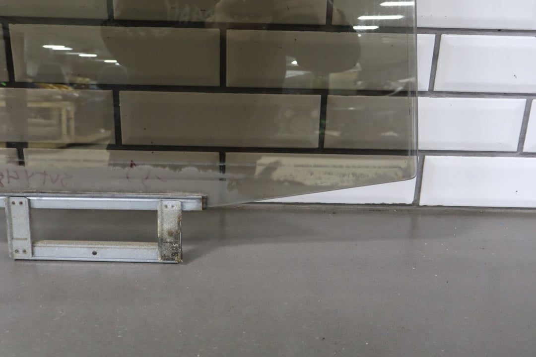 1993 - 1998 Toyota Land Cruiser Right Rear Door Window 6811360080 OEM