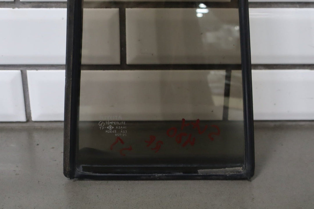 1993 - 1998 Toyota Land Cruiser Right Rear Vent Window 6812360090 OEM