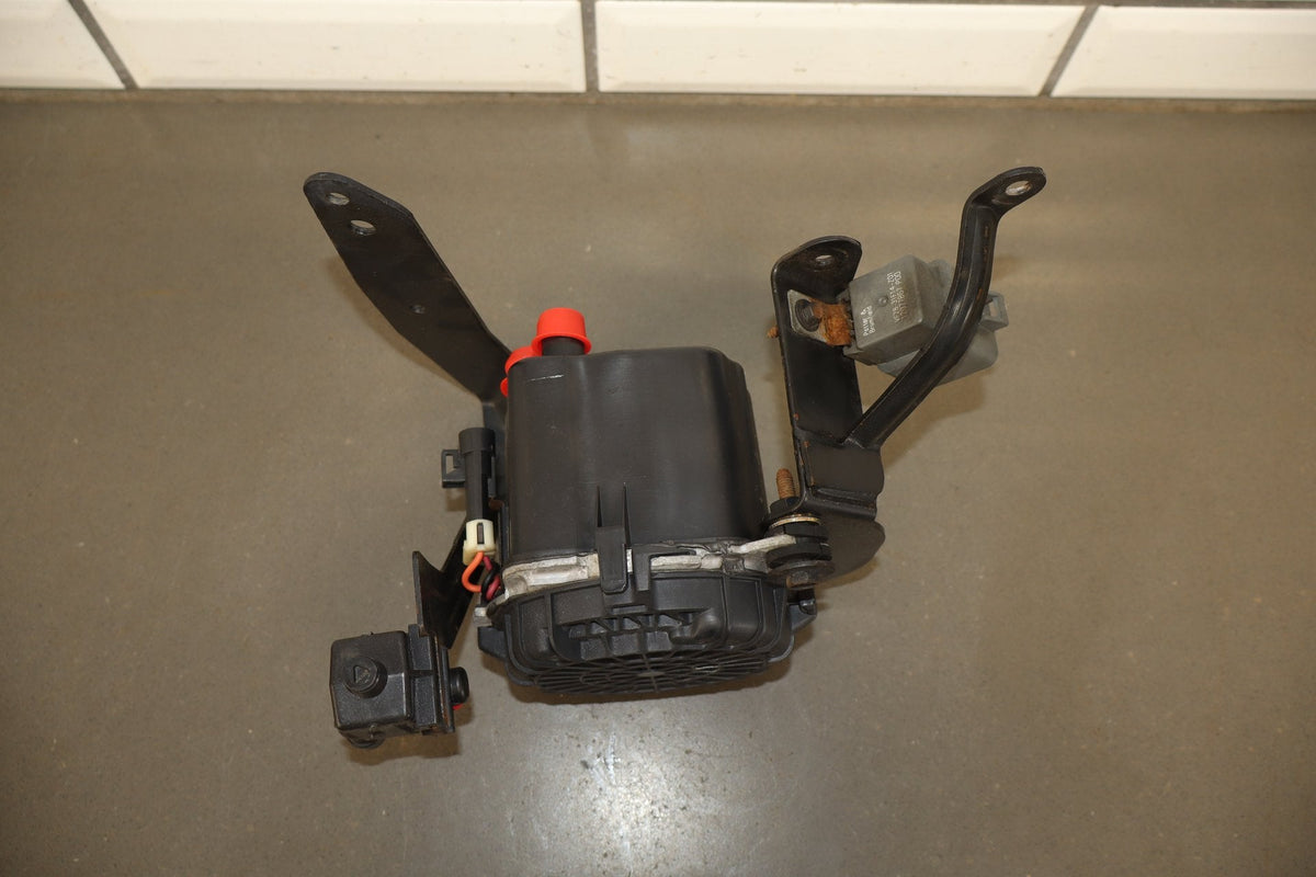 1993-1999 Chevrolet Corvette Air Pump 24505066 OEM
