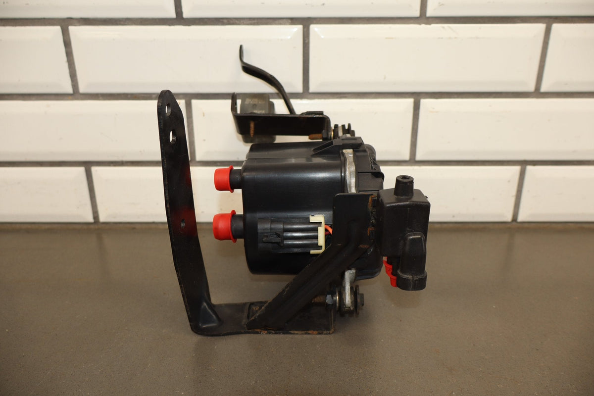1993-1999 Chevrolet Corvette Air Pump 24505066 OEM