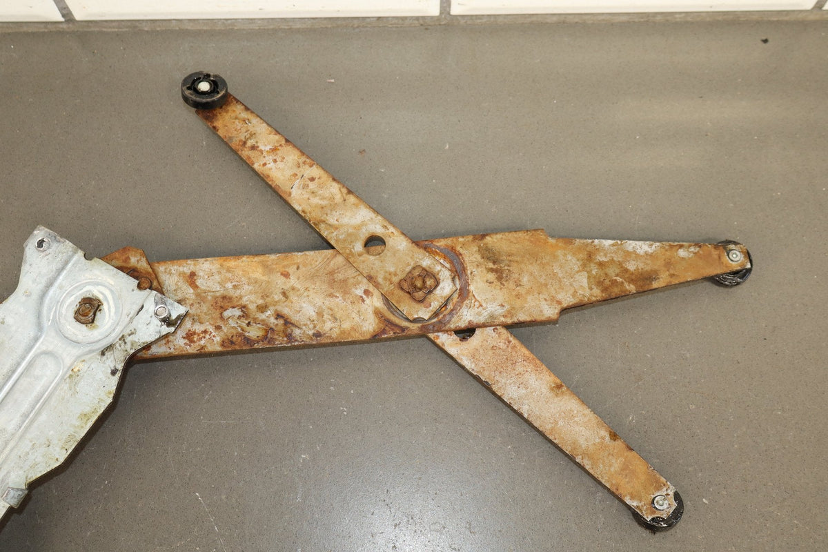 1993-2002 Chevrolet Camaro Pontiac Firebird Left Side Door Regulator W/ Motor