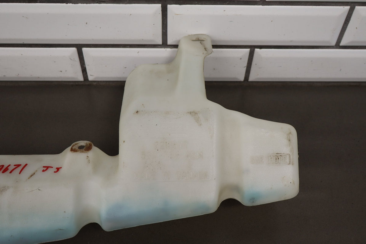 1993-2002 Chevrolet Camaro, Pontiac Firebird Washer Bottle W/ Washer Pump