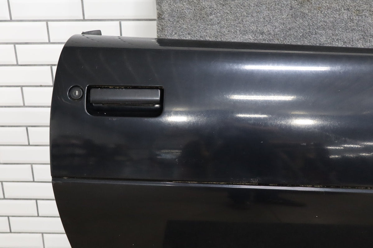 1993-2002 Chevrolet Camaro Right Front Door Black 41 10274371