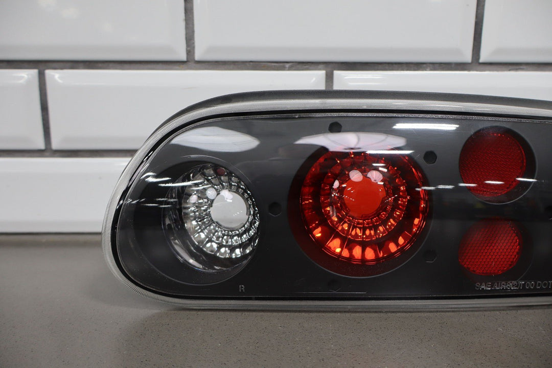 1993 - 2002 Chevy Camaro 4th Gen Pair Aftermarket Tail Lights