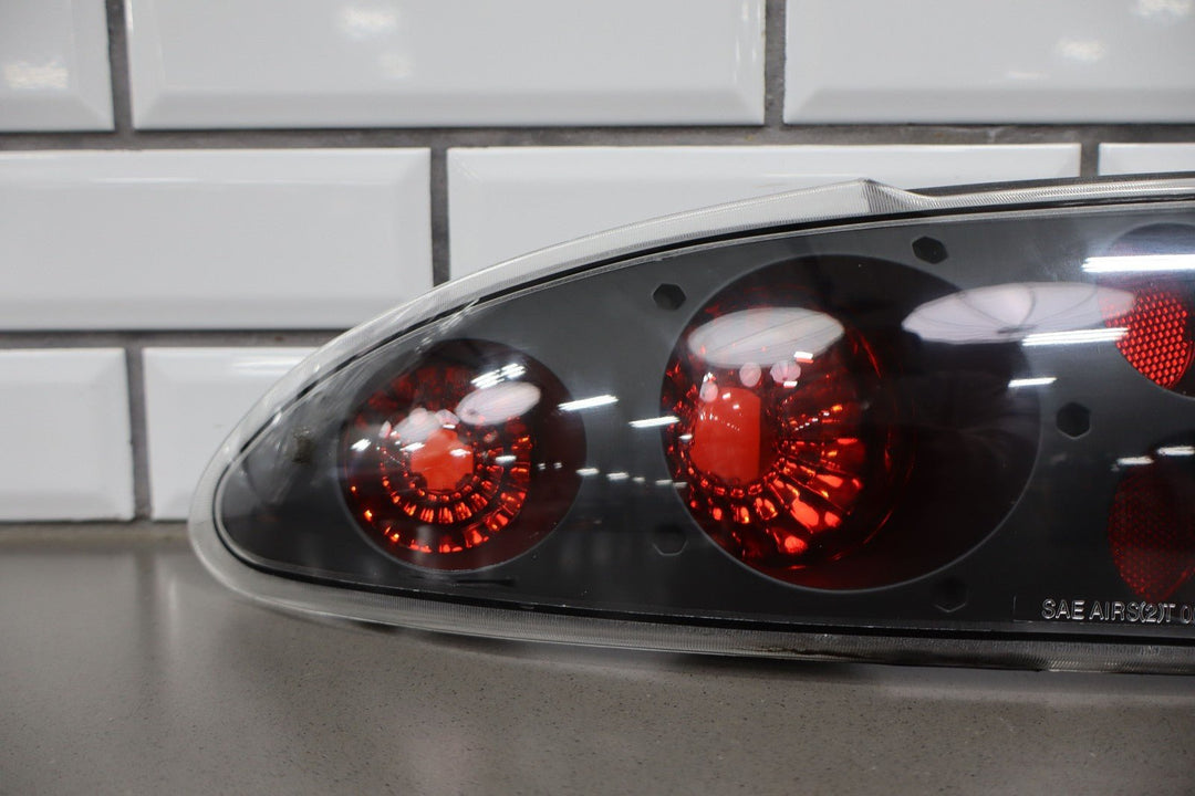 1993 - 2002 Chevy Camaro 4th Gen Pair Aftermarket Tail Lights