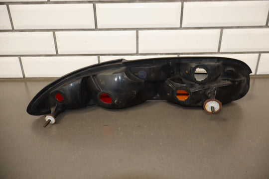 1993 - 2002 Chevy Camaro Passenger Right Tail Light Assembly OEM 4th Gen