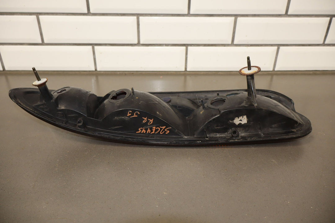 1993 - 2002 Chevy Camaro Passenger Right Tail Light Assembly OEM 4th Gen