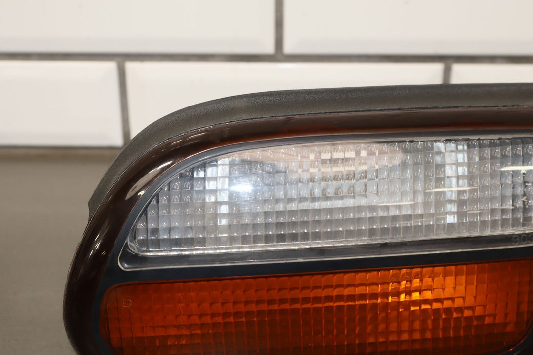 1993 - 2002 Chevy Camaro Passenger Right Tail Light Assembly OEM 4th Gen