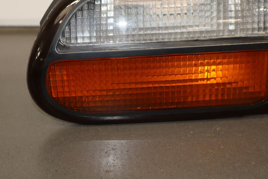 1993 - 2002 Chevy Camaro Passenger Right Tail Light Assembly OEM 4th Gen