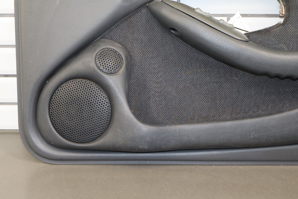 1993-2002 Pontiac Firebird - Right Front Door Inner Panel PN: