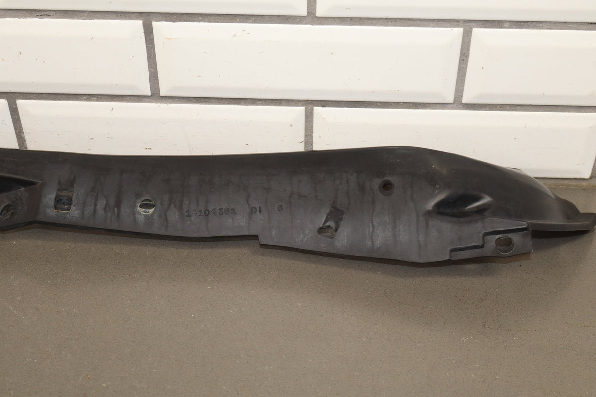 1993 Chevrolet Corvette C4 - Cowl Vent Panel Seal