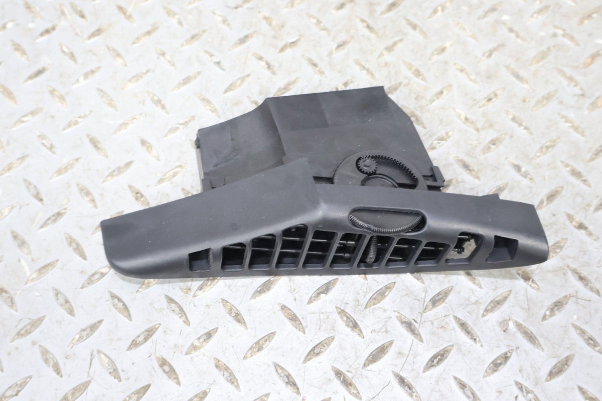 1993 Chevrolet Corvette- Dash Vent