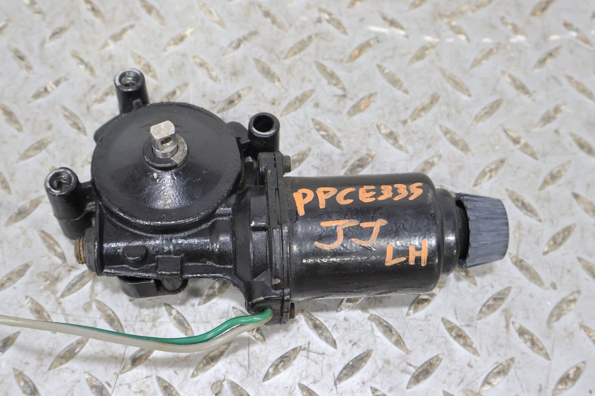 1993 Chevrolet Corvette- Left Headlight Motor