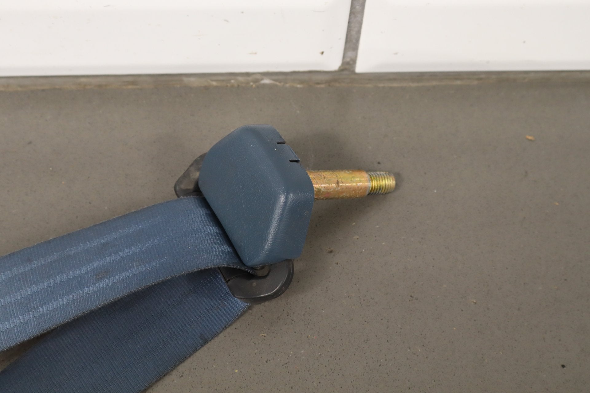 1993 Chevrolet Silverado GMT400- Left Front Seat Belt