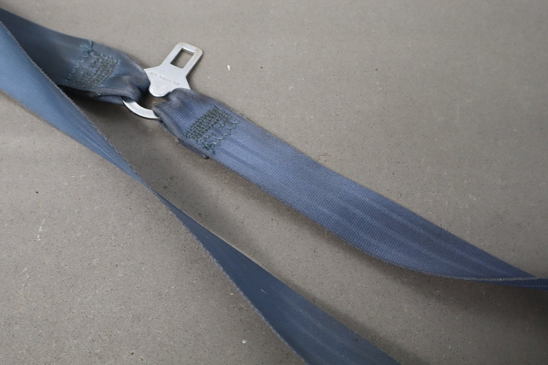 1993 Chevrolet Silverado GMT400- Left Front Seat Belt