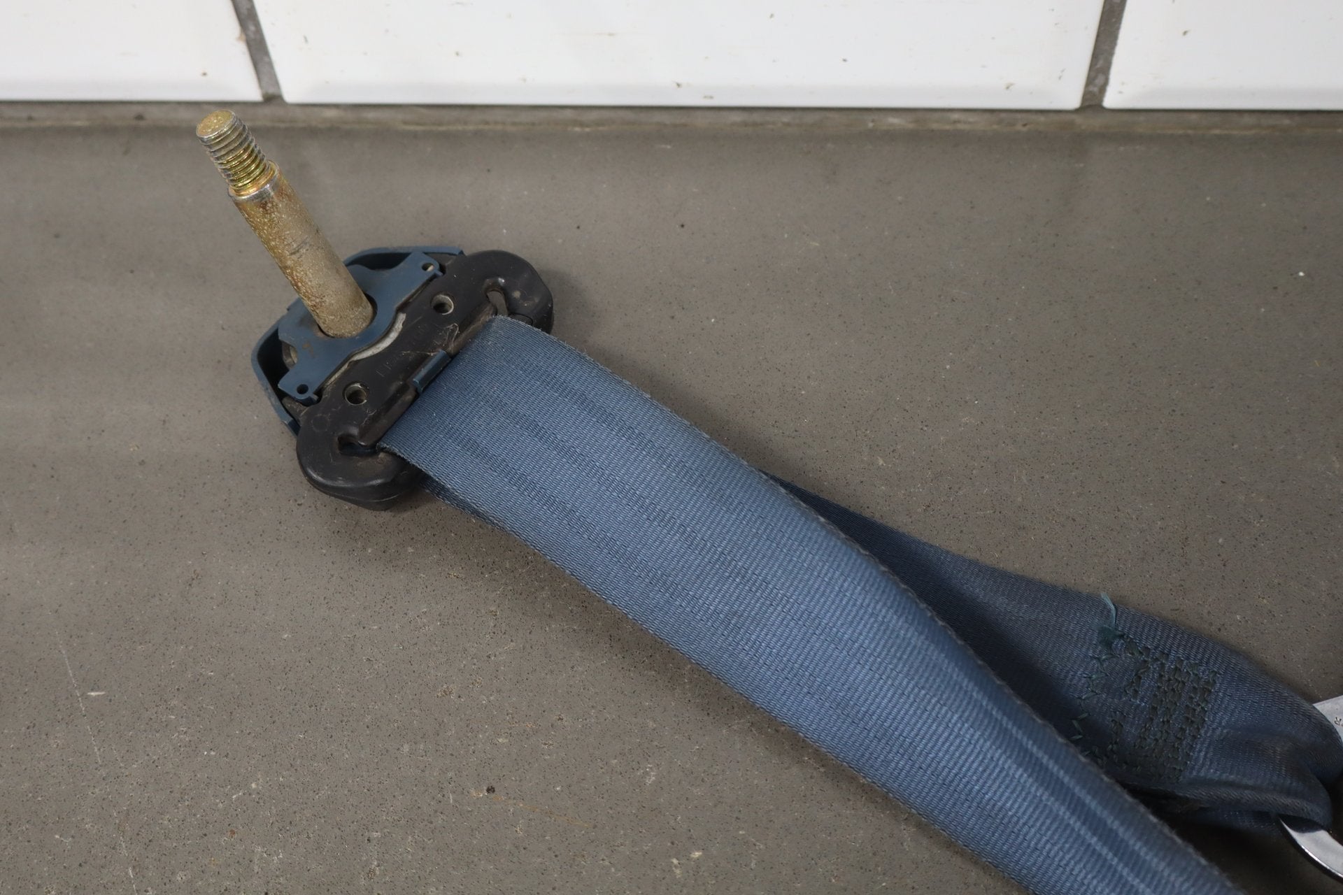 1993 Chevrolet Silverado GMT400- Left Front Seat Belt