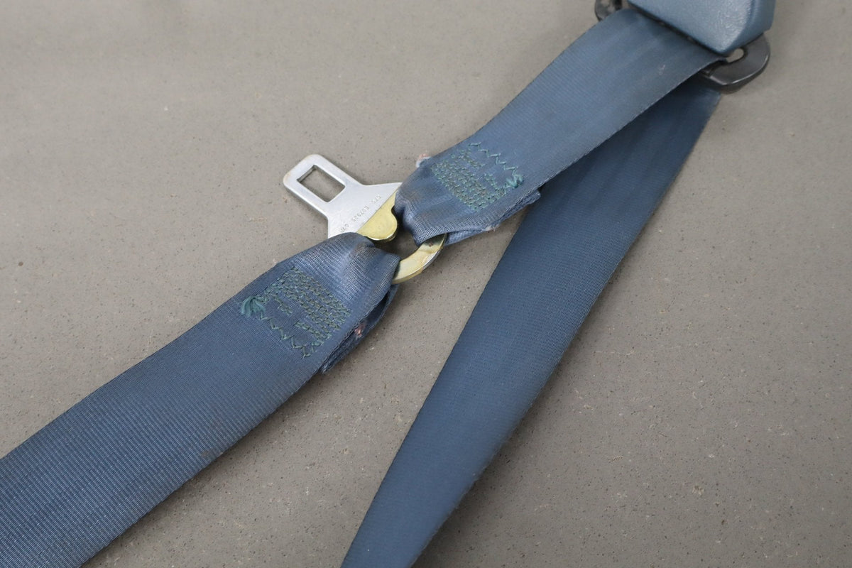 1993 Chevrolet Silverado GMT400- Right Front Seat Belt