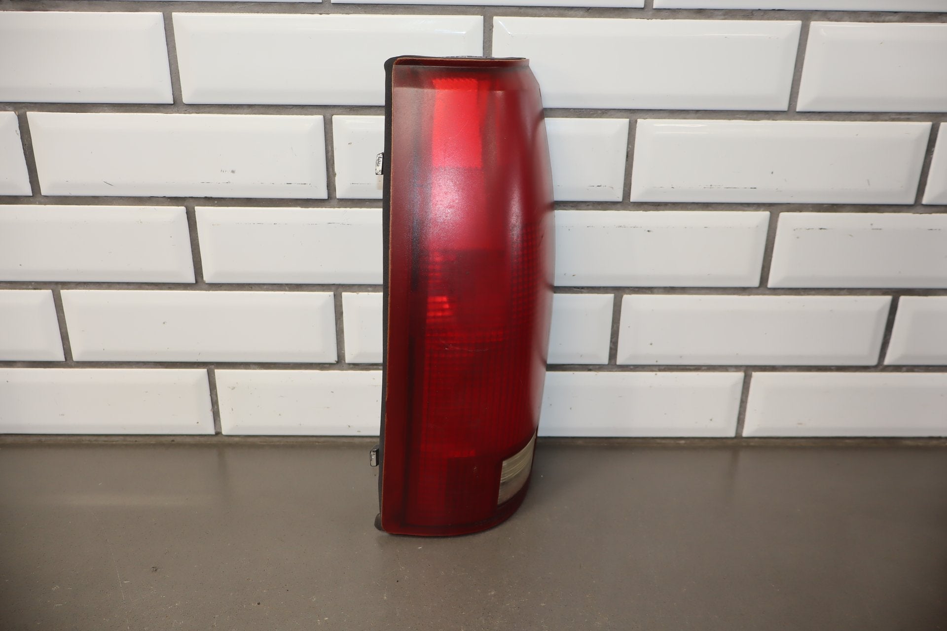 1993 Chevrolet Silverado GMT400- Taillight Set