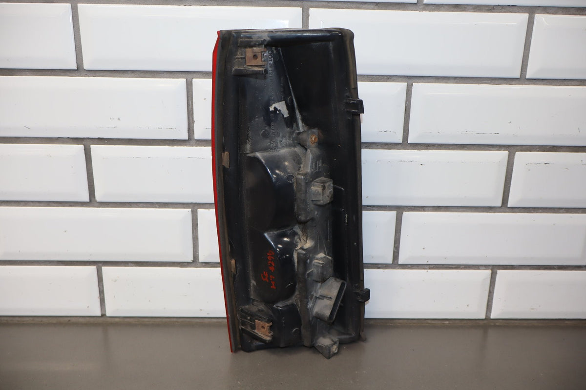 1993 Chevrolet Silverado GMT400- Taillight Set