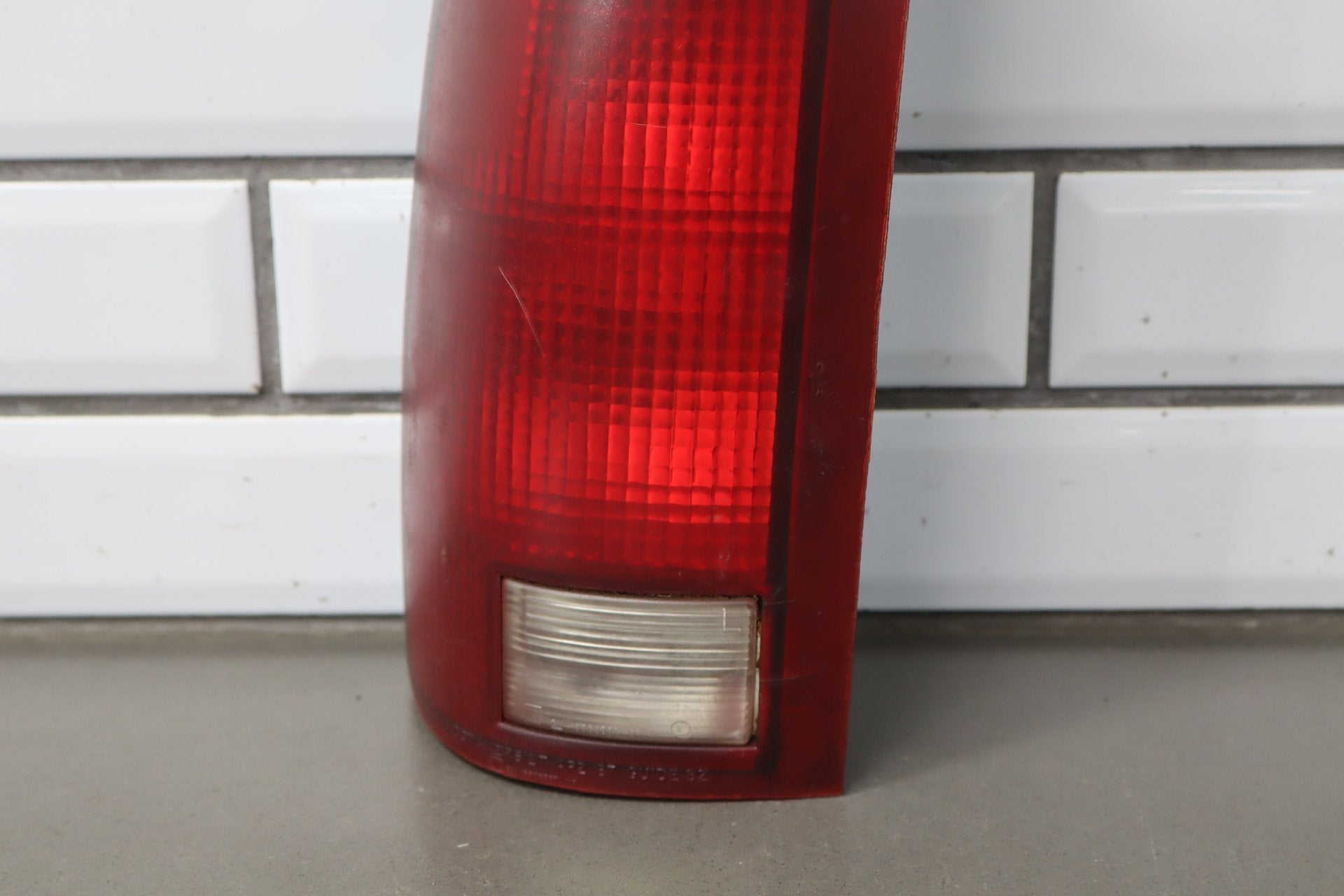 1993 Chevrolet Silverado GMT400- Taillight Set