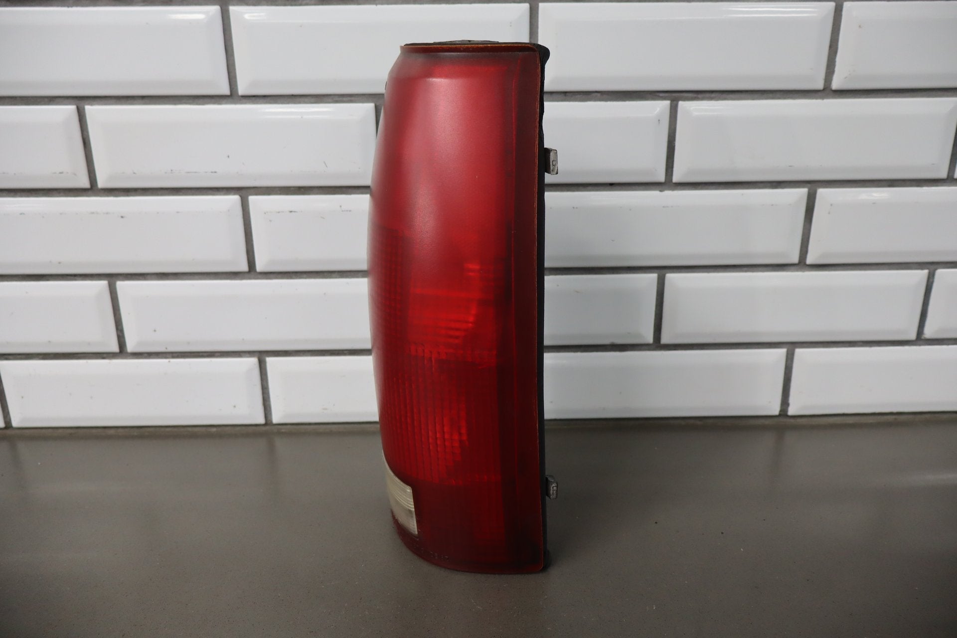 1993 Chevrolet Silverado GMT400- Taillight Set