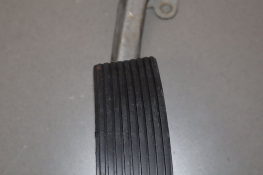 1993 Ford Mustang LX Accelerator Pedal & Cable