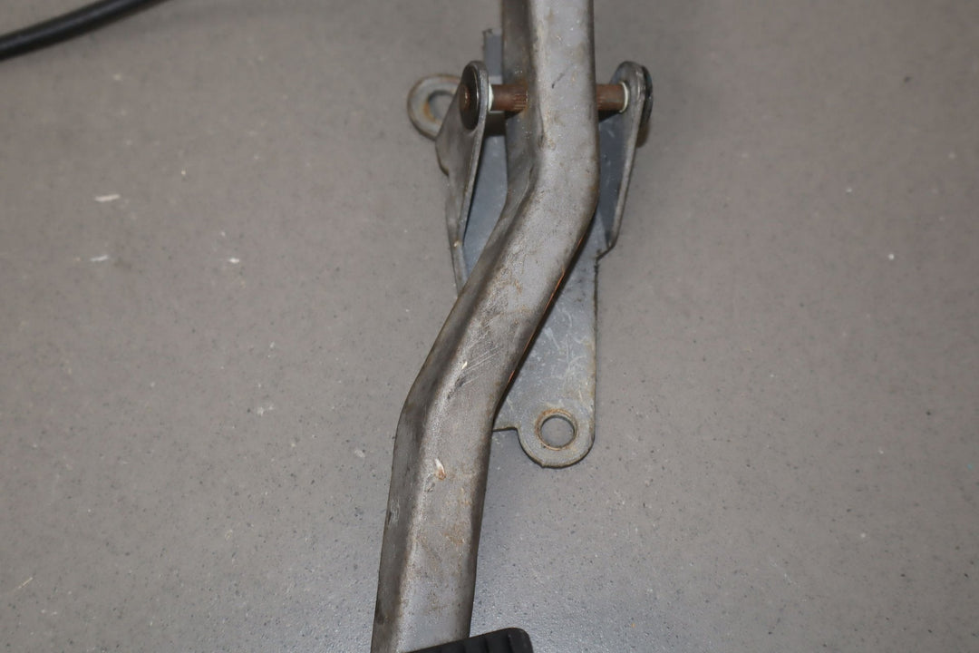 1993 Ford Mustang LX Accelerator Pedal & Cable