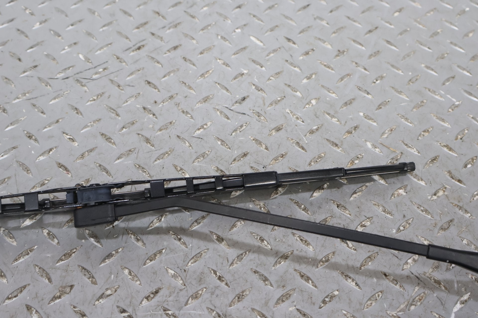 1993 Ford Mustang- Wiper Arm