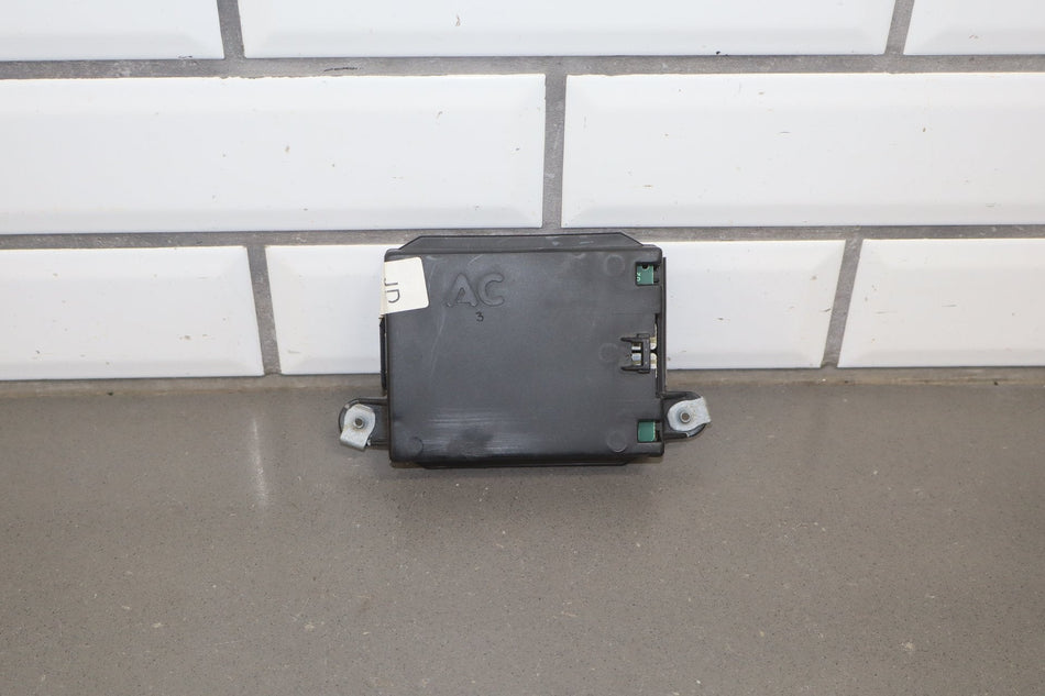 1994-1995 Chevrolet Corvette Chassis Computer 16192582 OEM