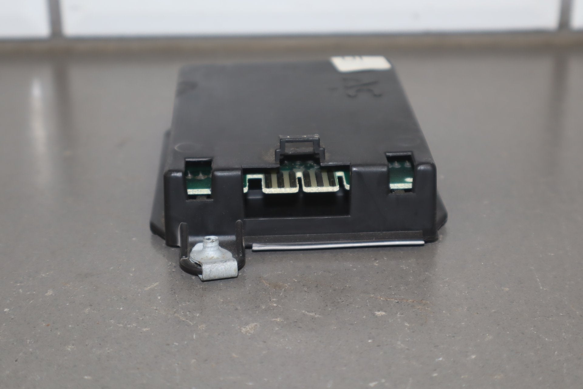1994-1995 Chevrolet Corvette Chassis Computer 16192582 OEM