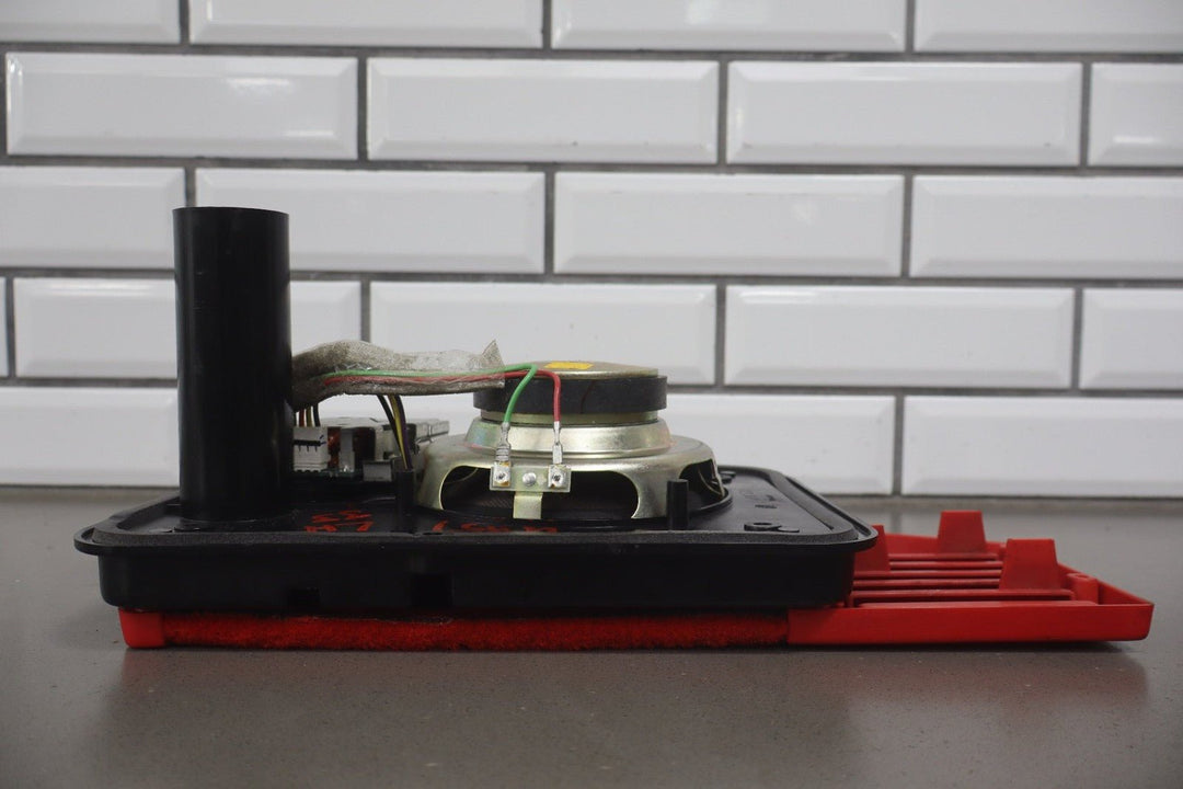 1994 - 1996 C5 Corvette Base Model Pair of LH&RH Bose Door Speakers OEM