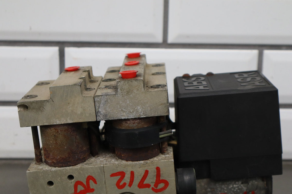 1994-1996 Cadillac Fleetwood ABS Brake Unit OEM