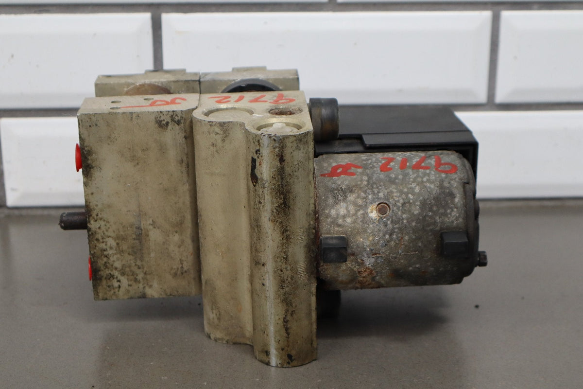 1994-1996 Cadillac Fleetwood ABS Brake Unit OEM