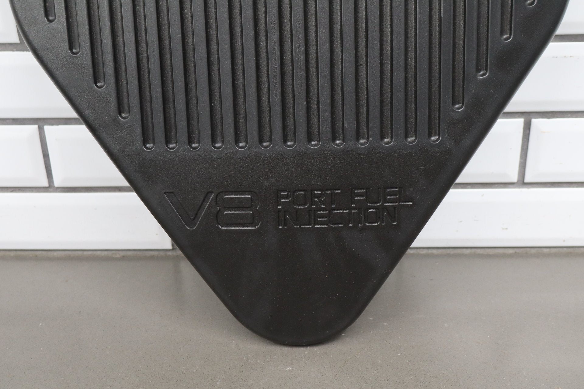 1994-1996 Cadillac Fleetwood Air Cleaner