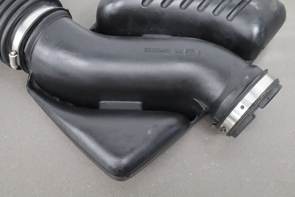 1994-1996 Cadillac Fleetwood Air Cleaner