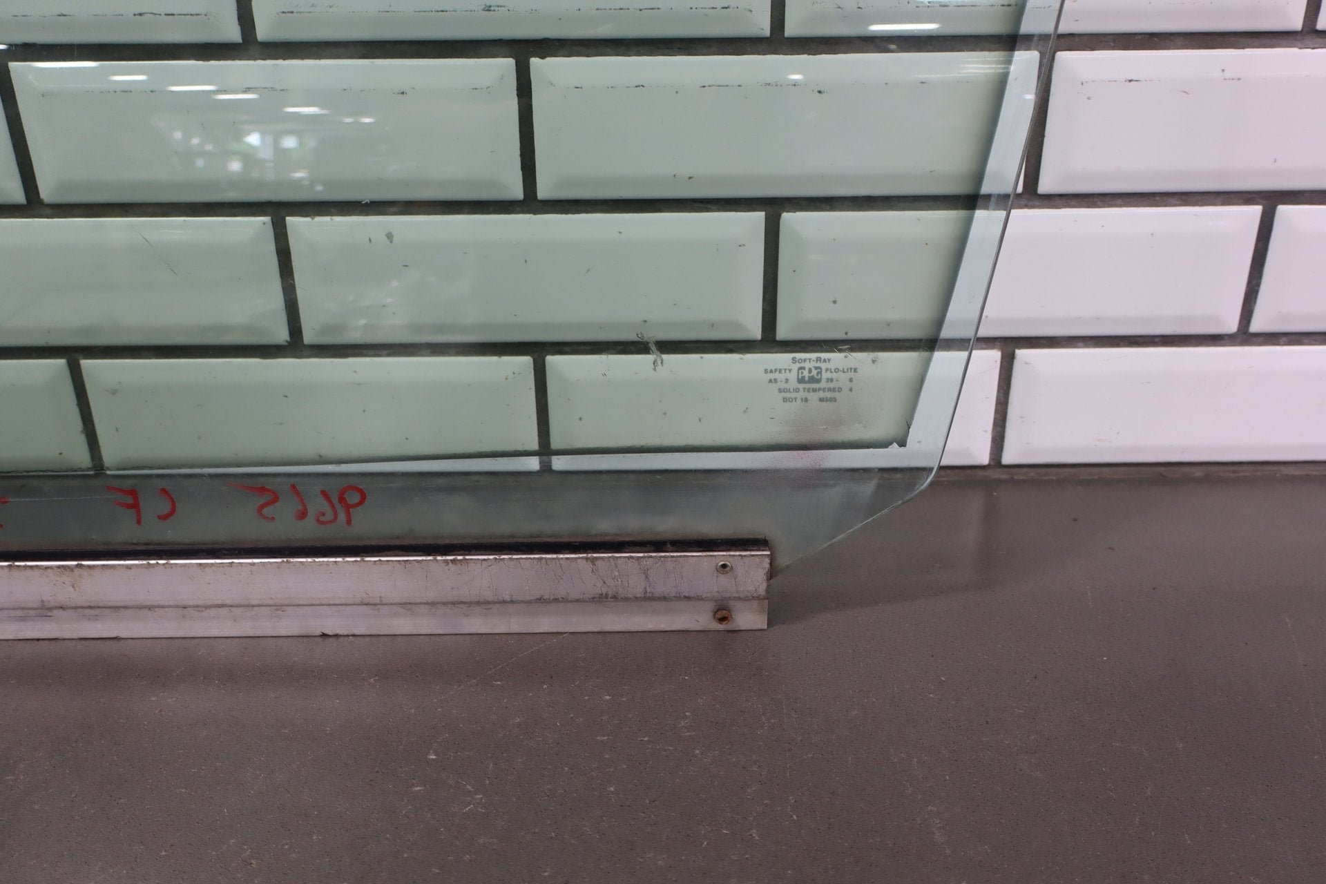 1994-1996 Chevrolet Caprice Impala Left Front Door Window OEM