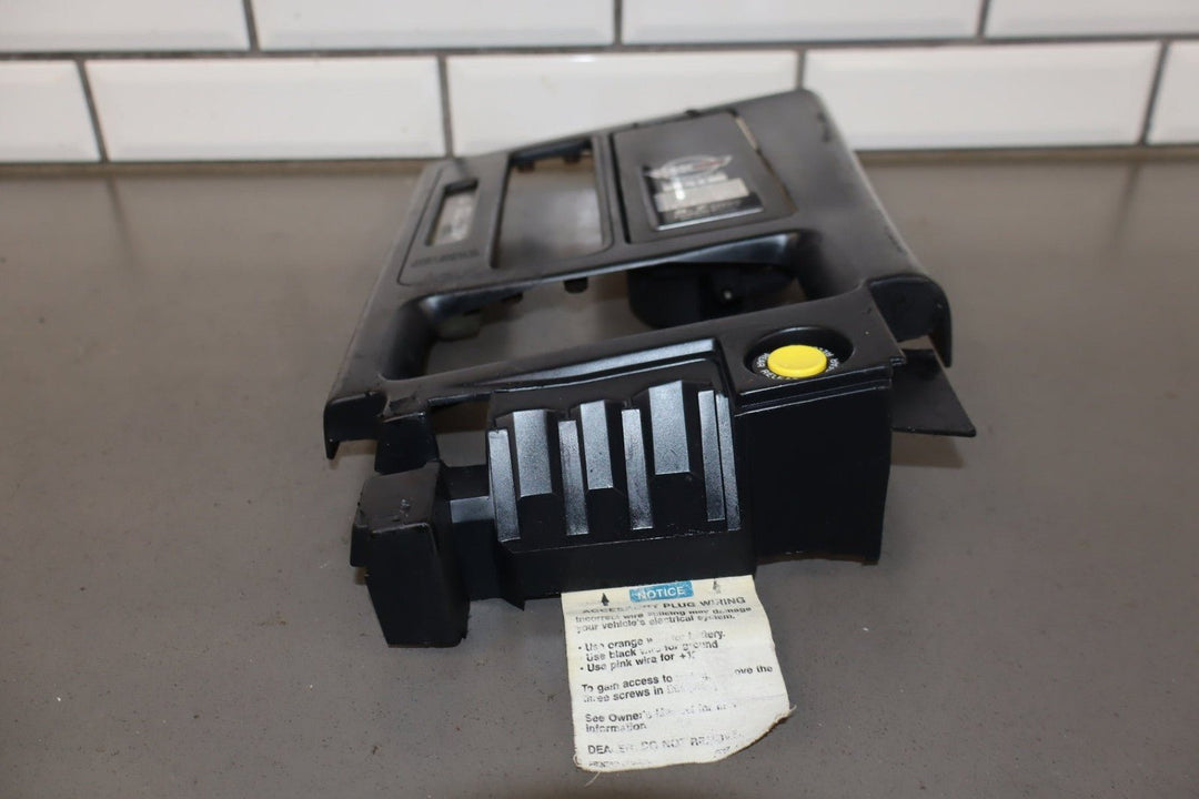 1994 - 1996 Chevrolet Corvette C4 Automatic Floor Shifter Bezel 10265546