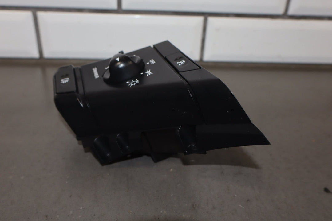 1994 - 1996 Chevrolet Corvette C4 Dash Mounted Headlight Switch 10210758