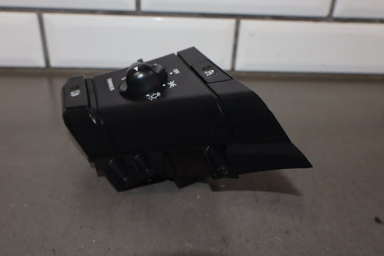 1994 - 1996 Chevrolet Corvette C4 Dash Mounted Headlight Switch 10210758