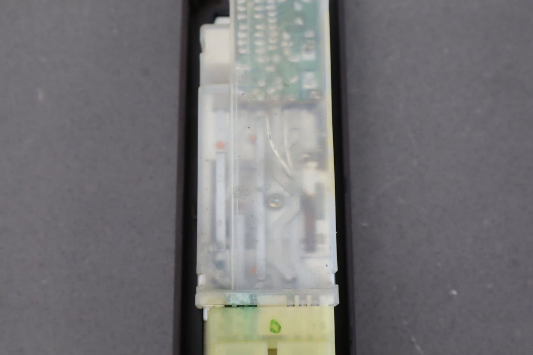 1994 - 1997 Toyota Land Cruiser, Lexus LX450 FZJ80 Left Front Master Window Switch