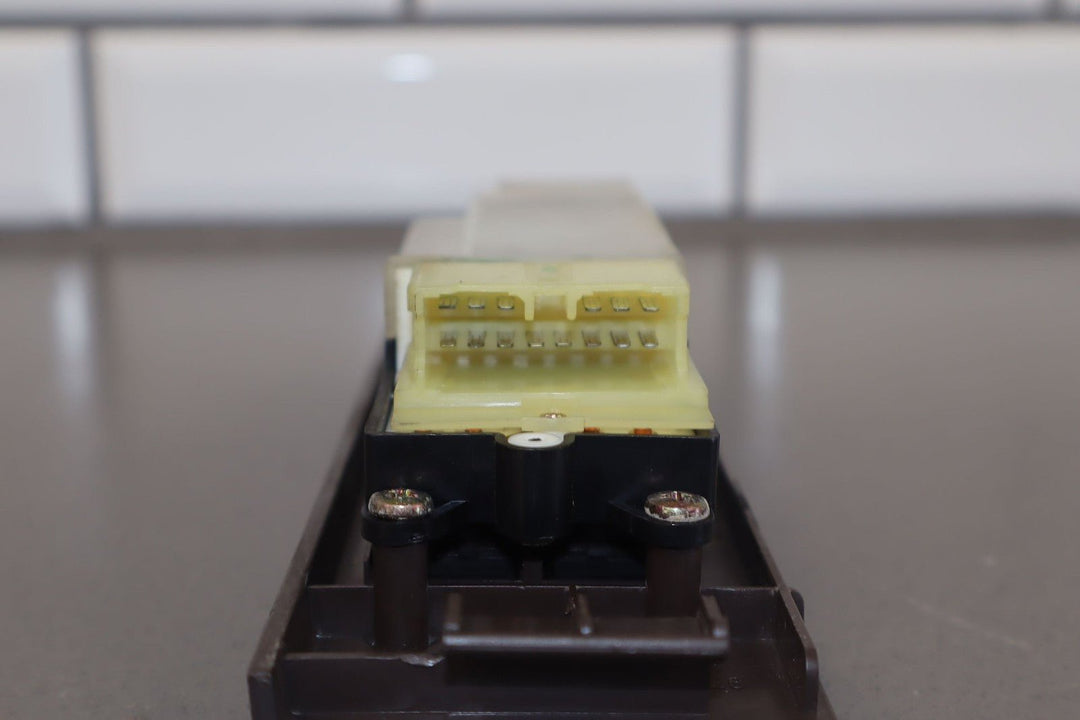 1994 - 1997 Toyota Land Cruiser, Lexus LX450 FZJ80 Left Front Master Window Switch