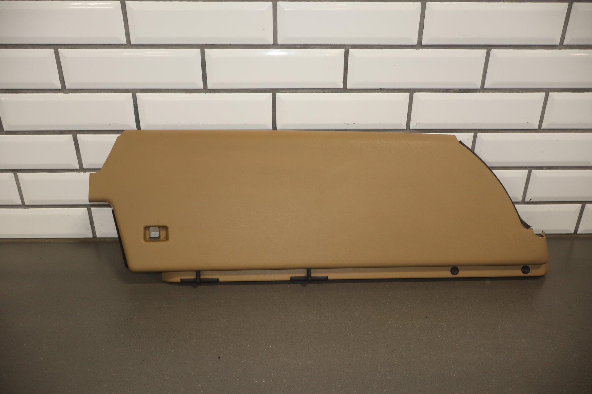 1994-2002 Land Rover Range Rover P38 Right Rear Upper Interior Quarter Trim