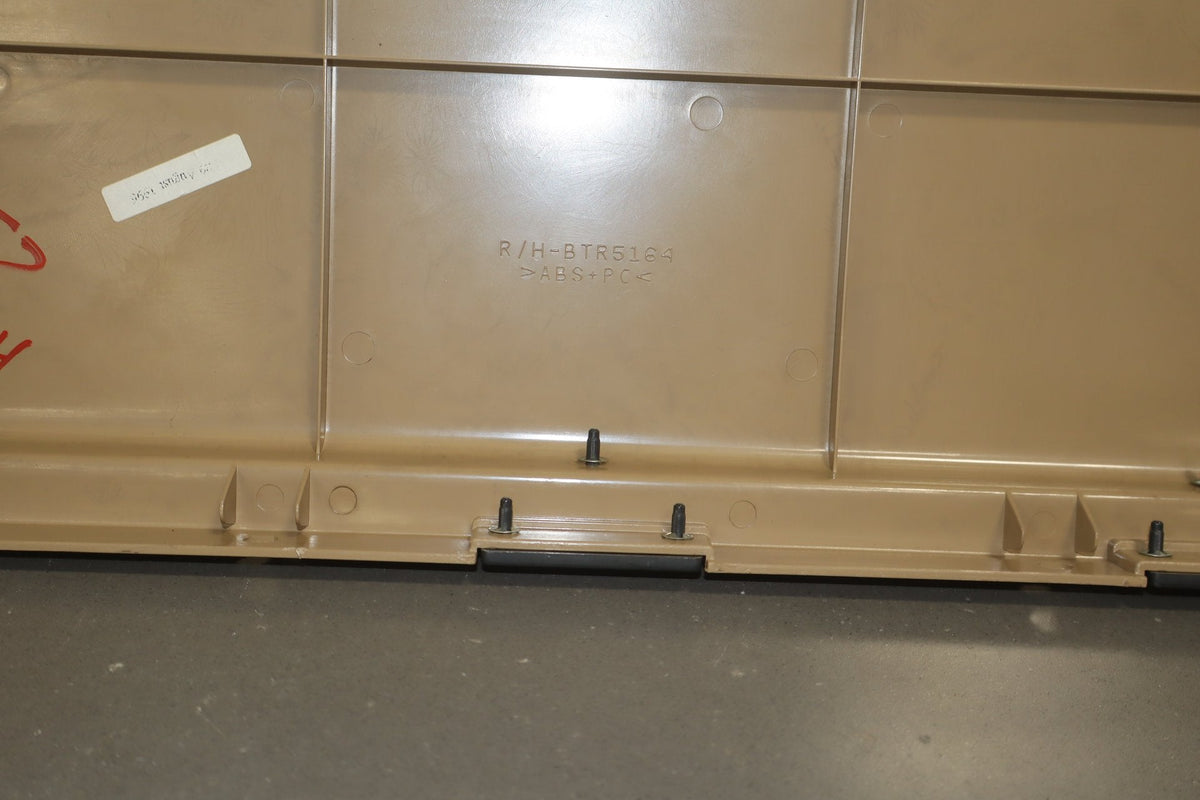 1994-2002 Land Rover Range Rover P38 Right Rear Upper Interior Quarter Trim