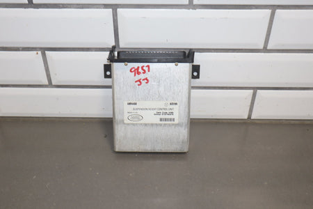 1994-2002 Land Rover Range Rover Suspension Control Module (SCM) anr4499 OEM