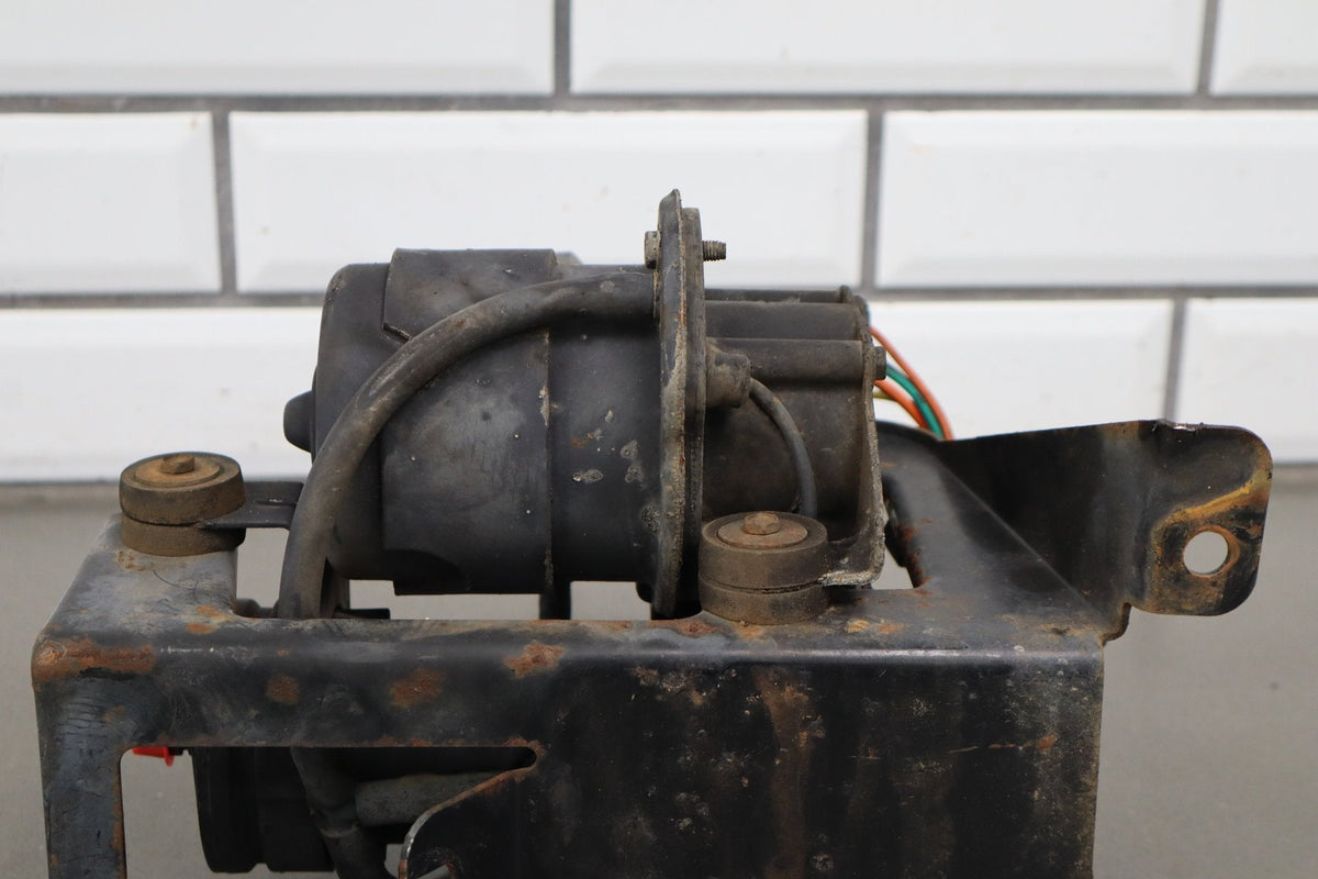 1994 Cadillac Fleetwood Brougham Air Ride Compressor - Knicked Harness