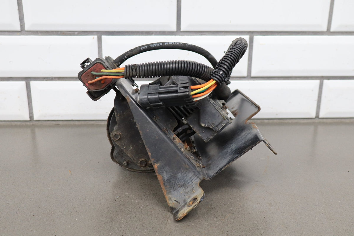 1994 Cadillac Fleetwood Brougham Air Ride Compressor - Knicked Harness