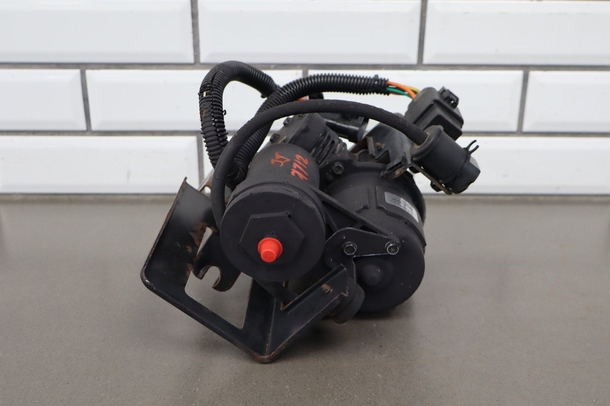 1994 Cadillac Fleetwood Brougham Air Ride Compressor - Knicked Harness
