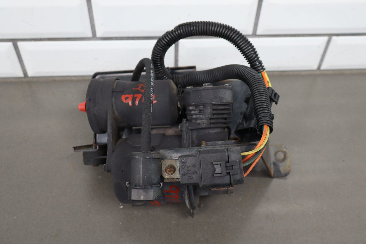 1994 Cadillac Fleetwood Brougham Air Ride Compressor - Knicked Harness