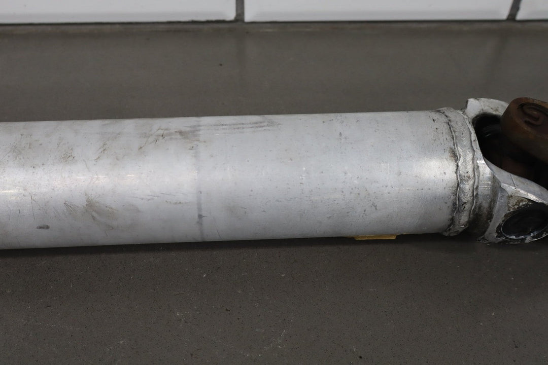 1994 Chevrolet Corvette Base C4 5.7L Manual Trans Rear Drive Shaft 12557818